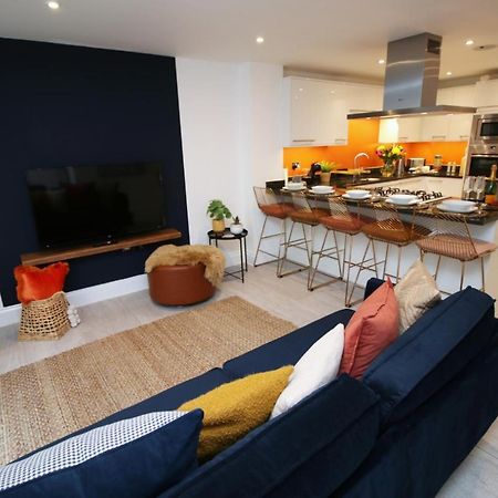 Bath Luxury City Centre 4 Bedroom Townhouse, Sleeps 8, Easy Parking, Private Courtyard Garden, By Empower Homes Exterior photo