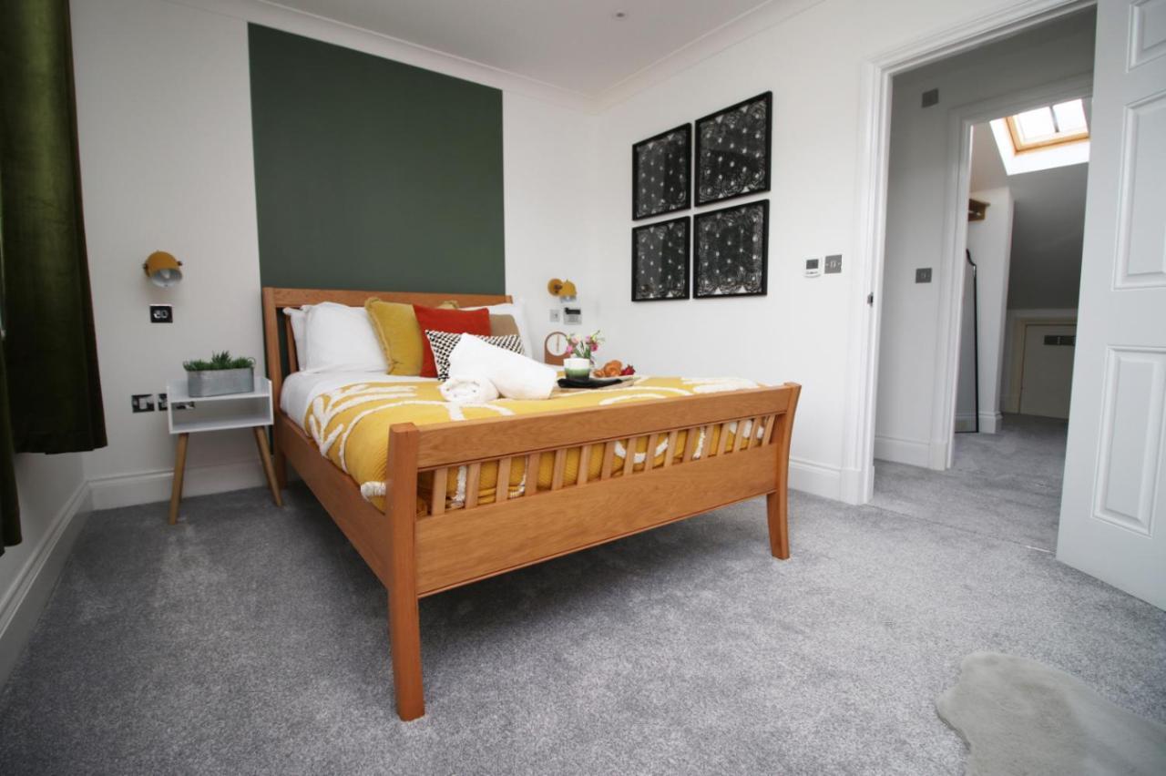 Bath Luxury City Centre 4 Bedroom Townhouse, Sleeps 8, Easy Parking, Private Courtyard Garden, By Empower Homes Exterior photo
